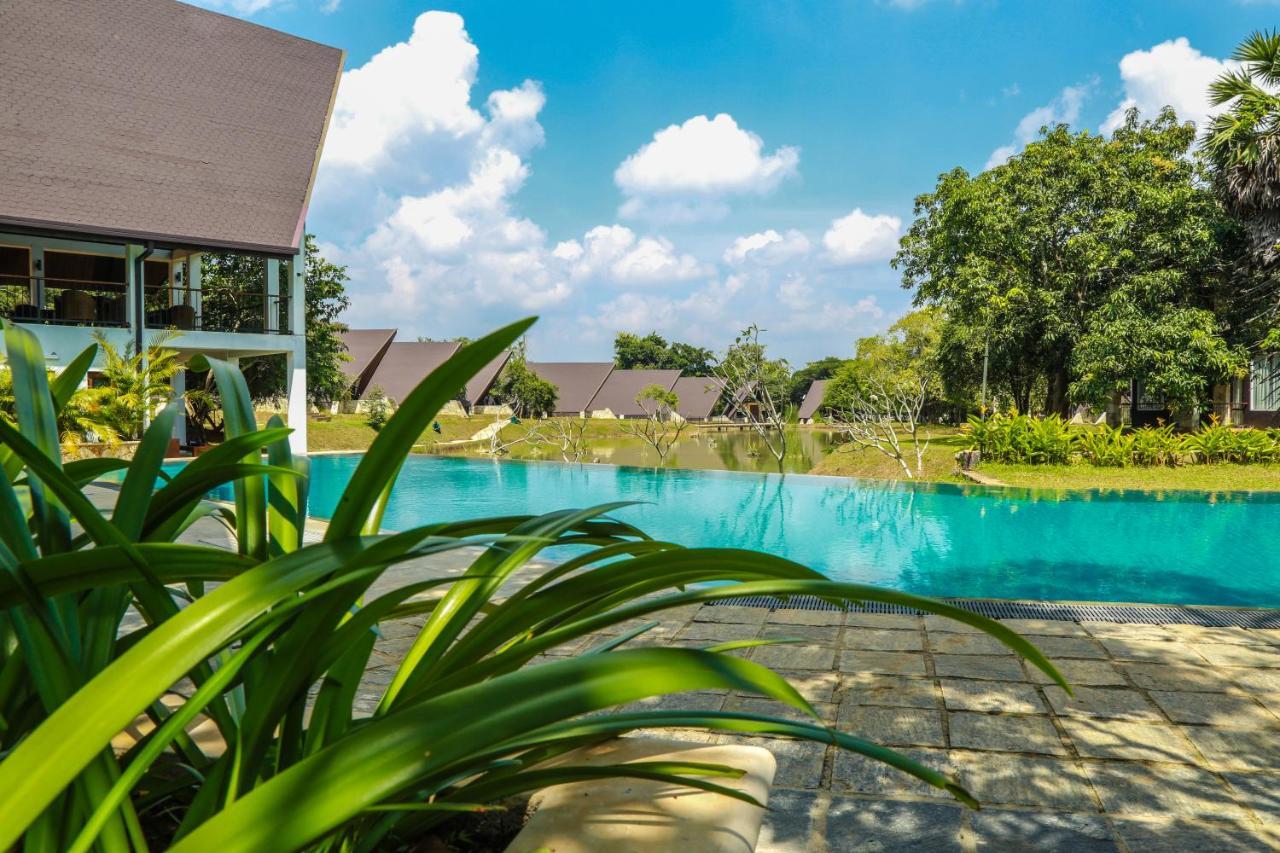 Liyya Water Villas Dambulla Exterior photo