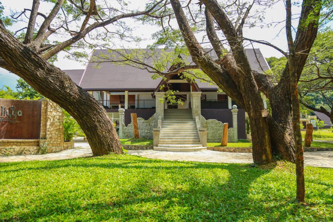 Liyya Water Villas Dambulla Exterior photo
